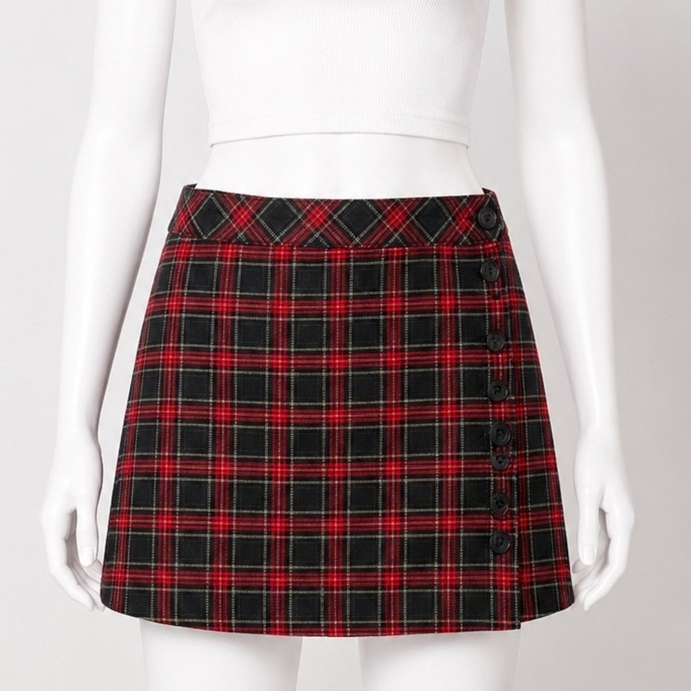H&M Divided Women Skirt Red Black Plaid Side Button A-Line Mini 14